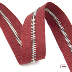 ZIPPER TAPE #5 Burgundy - Gold Y-Teeth 4710750/520